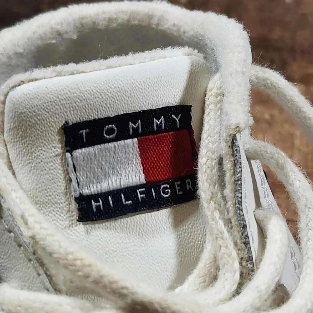 Tommy Hilfiger Baby Shoes Sneakers 2 Months White Leather Laces Infant Newborn